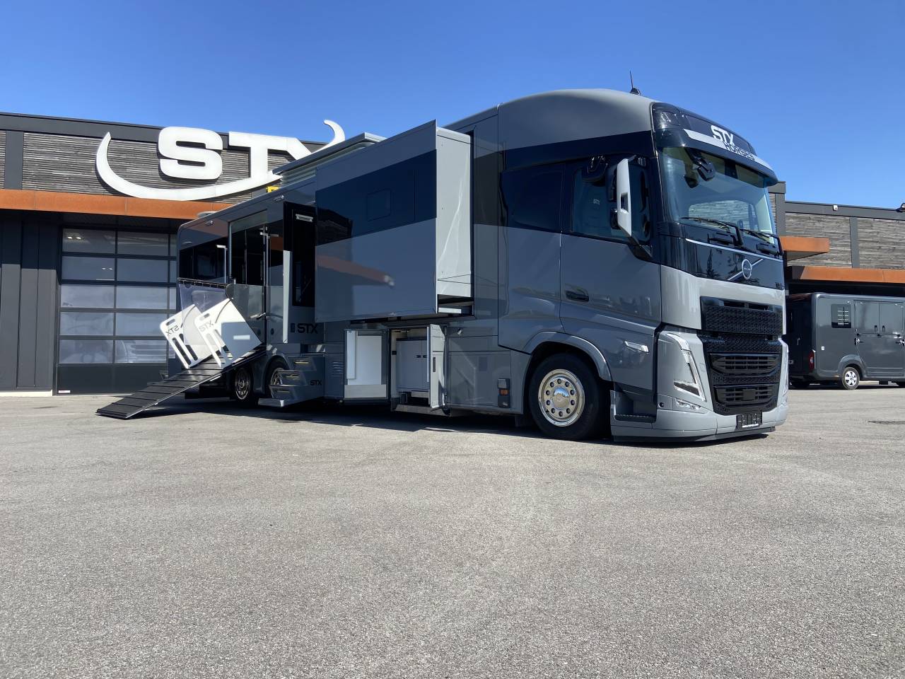 Camion per Cavalli STX  2025 Nuovo