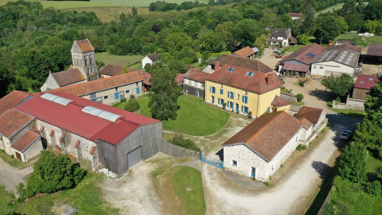 Proprietà equestre In vendita Aisne