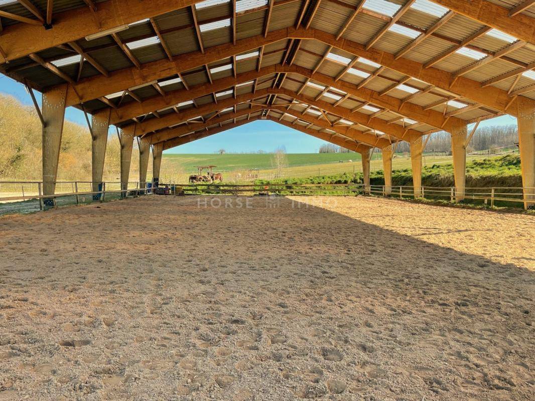 Centro ippico In vendita Yonne