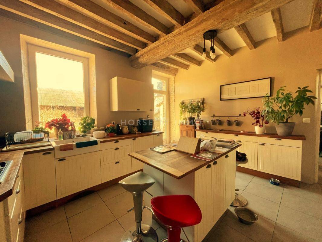 Centro ippico In vendita Yonne