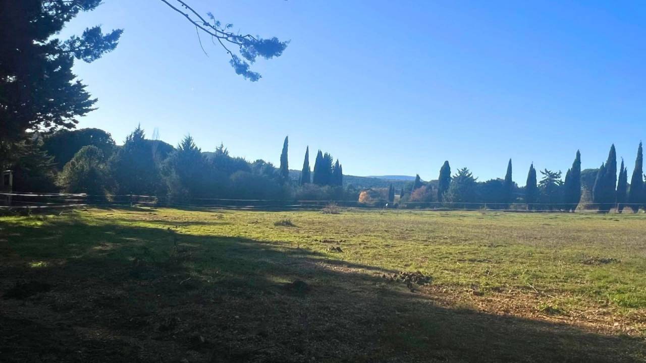 Propriet&agrave; equestre In vendita Var