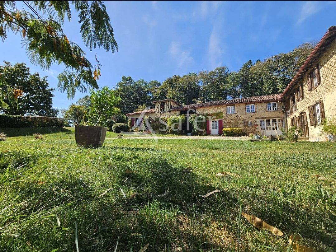 Proprietà rurale In vendita Hautes-Pyrénées