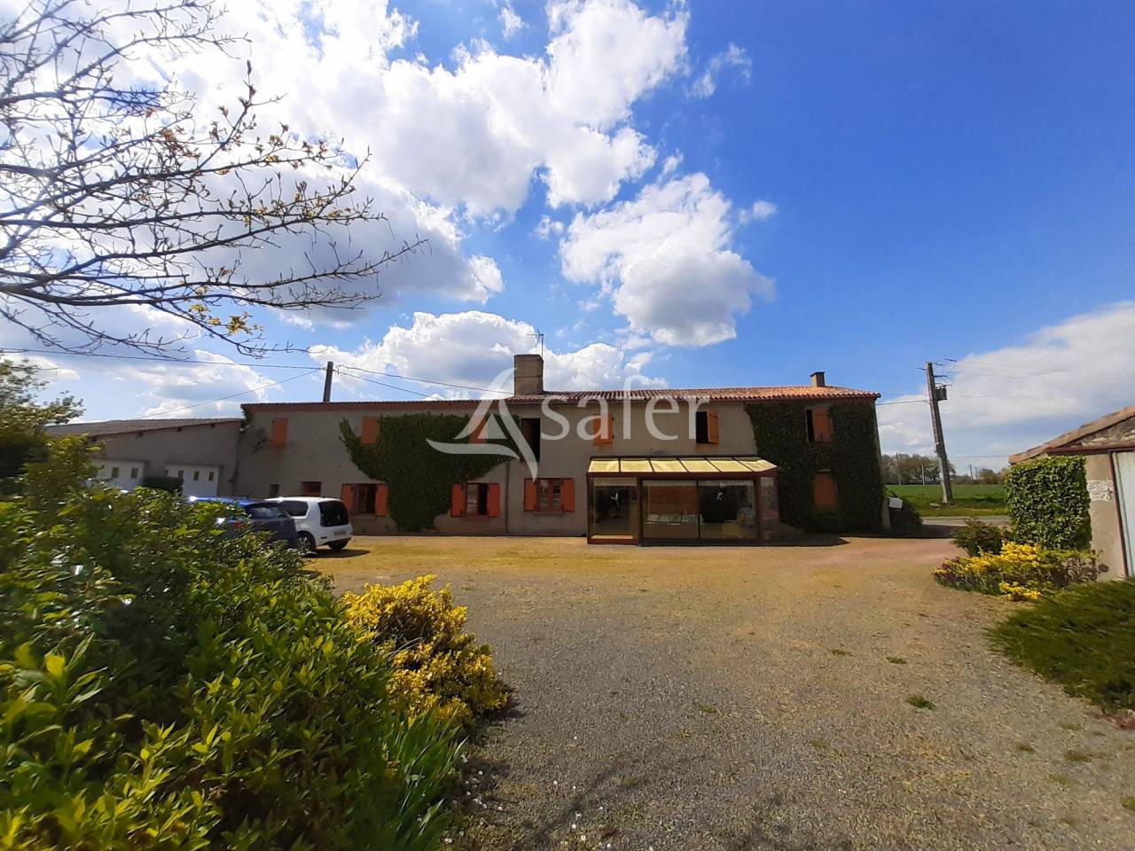 Azienda agricola In vendita Deux-Sèvres