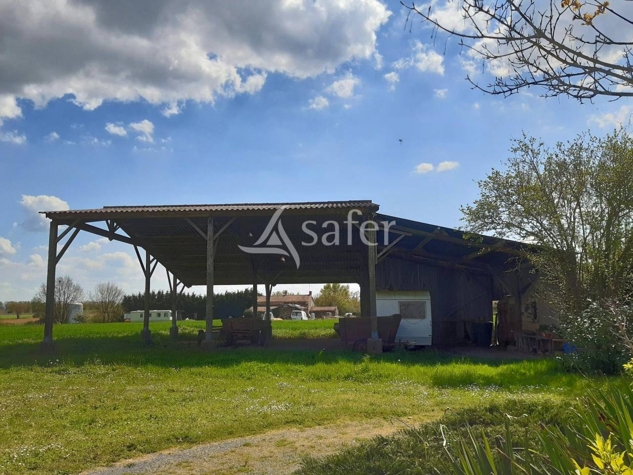 Azienda agricola In vendita Deux-Sèvres