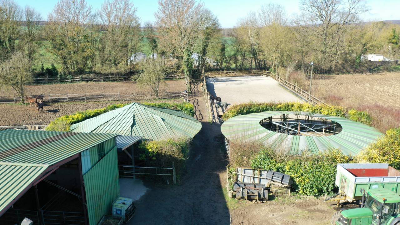 Scuderia per proprietari In vendita Yonne