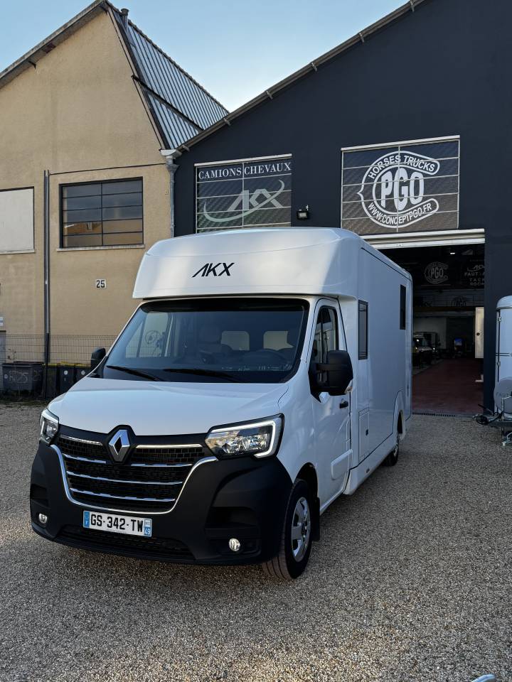 Van per Cavalli AKX AKX 5 places  2023 Occasione