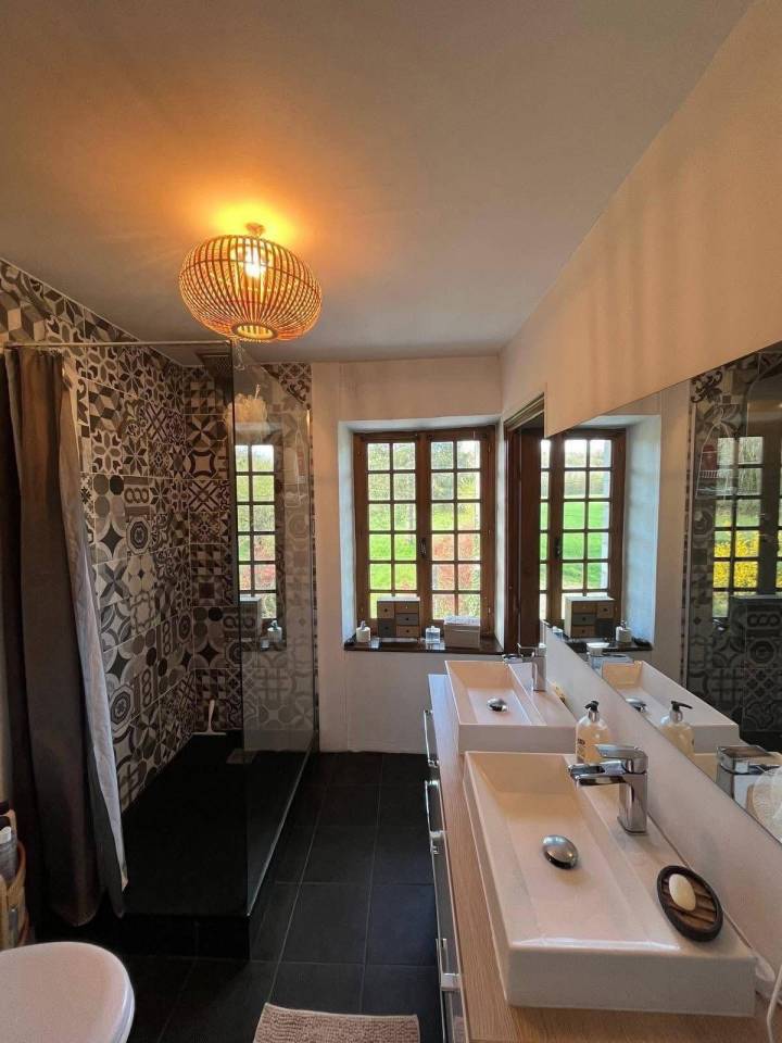 Proprietà equestre In vendita Isère