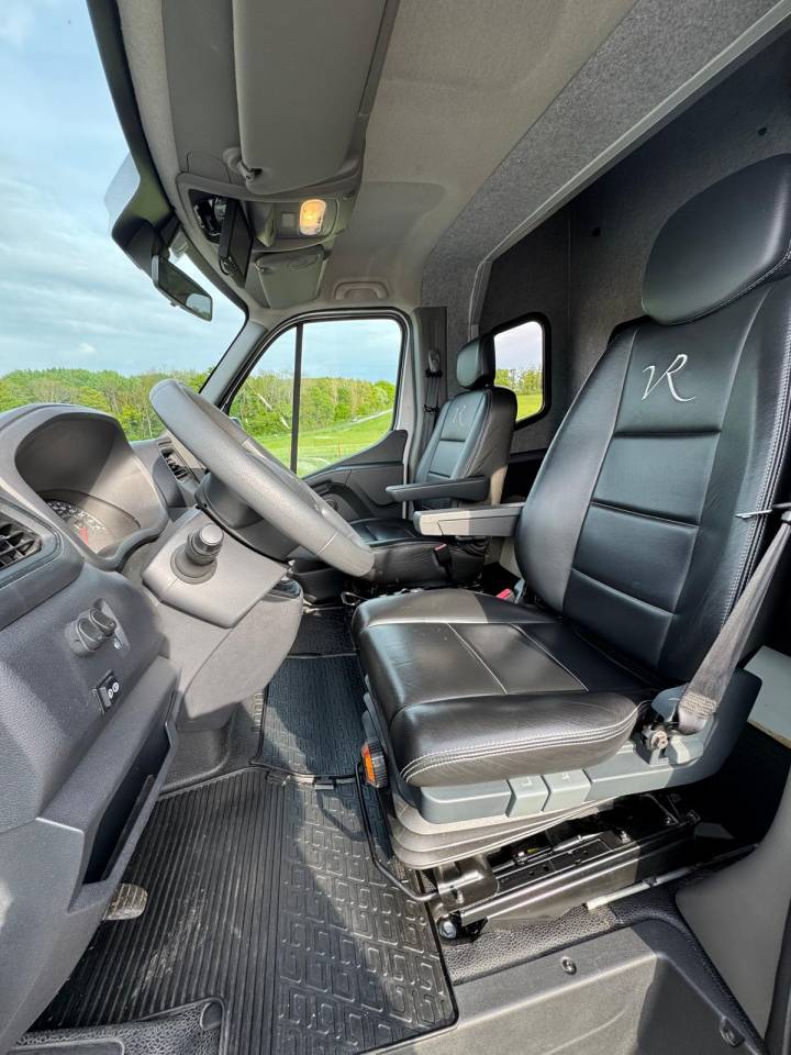 Van per Cavalli Renault Renault Master 2021 Occasione