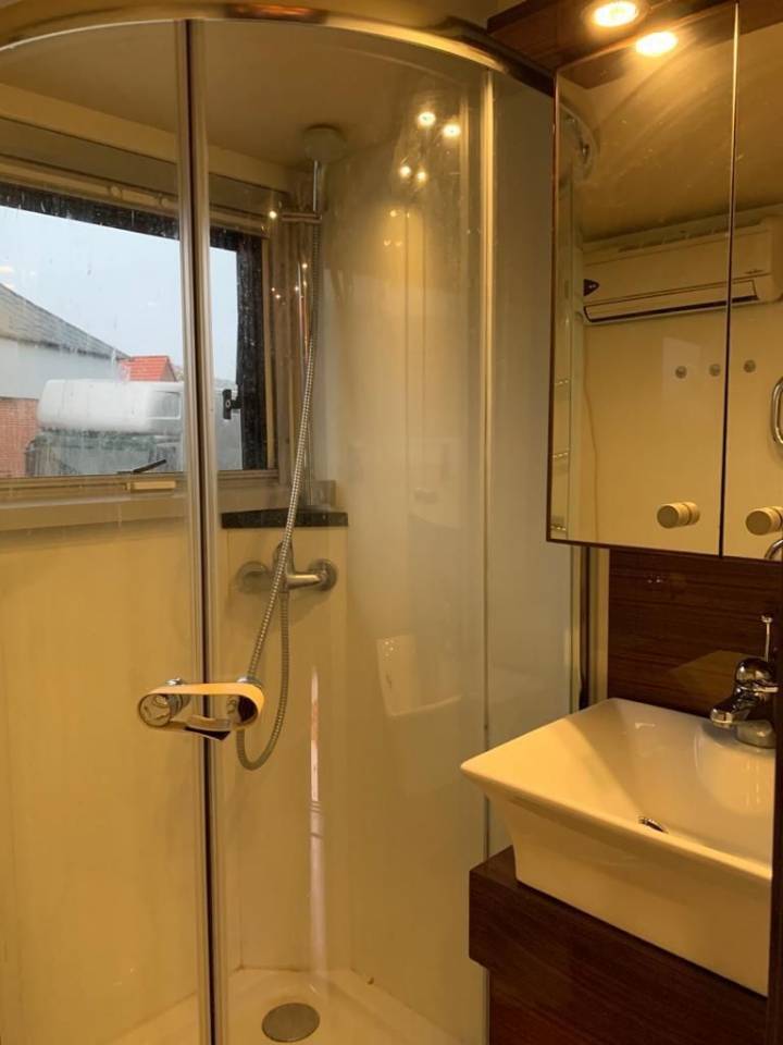 Camion per Cavalli Scania SCANIA 0 Occasione