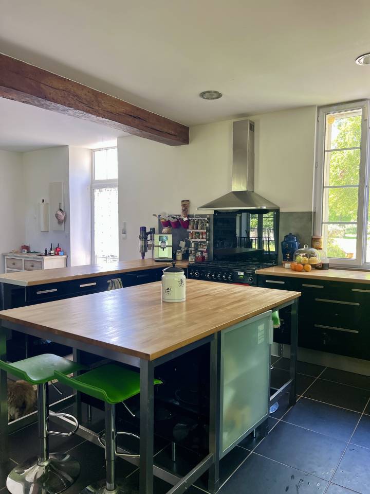 Bella dimora equestre In vendita Charente-Maritime