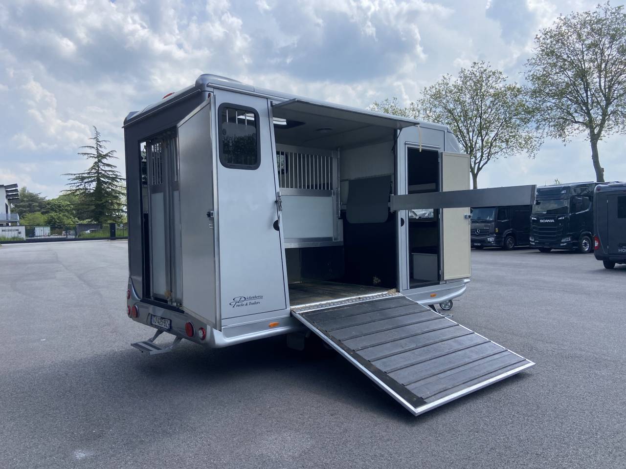 Van per Cavalli Anka  2022 Occasione