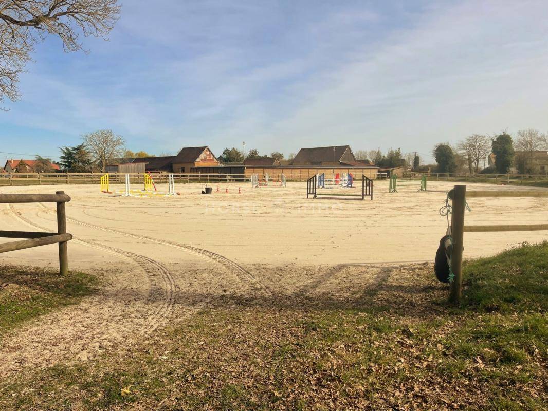 Centro di stagione cavallo In vendita Eure