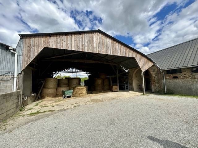 Scuderia di corsa In vendita Mayenne