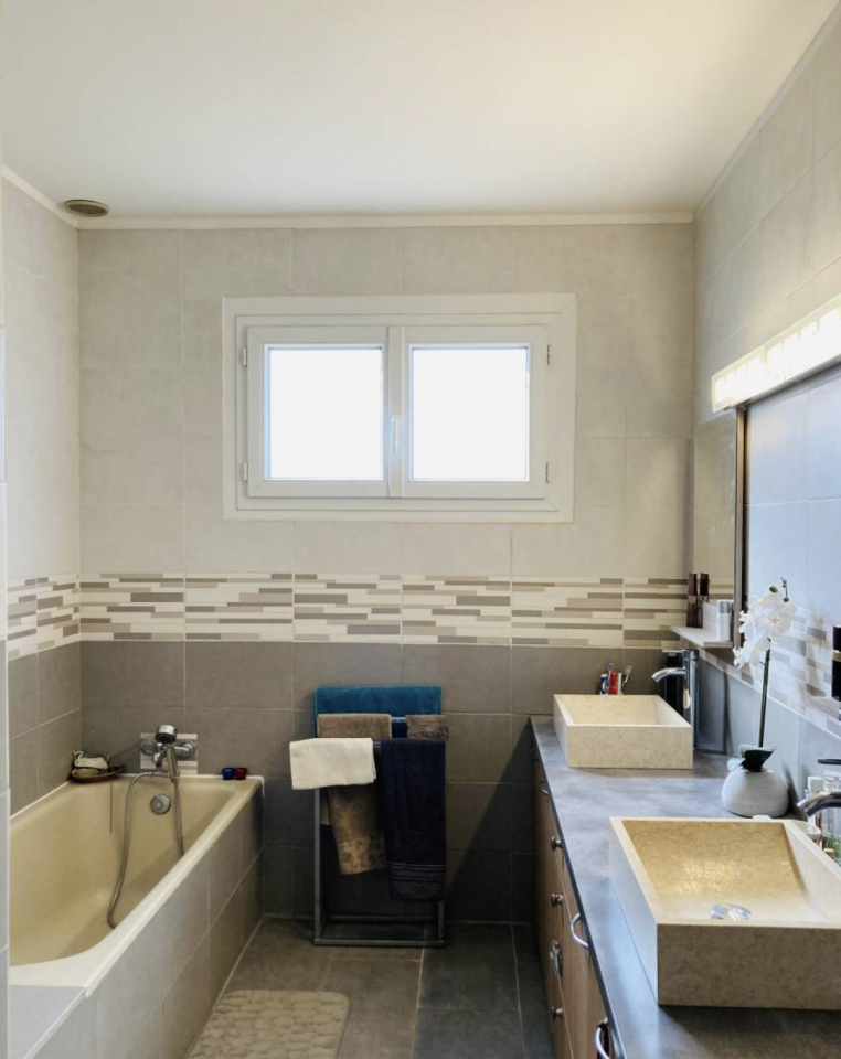 Proprietà equestre In vendita Isère