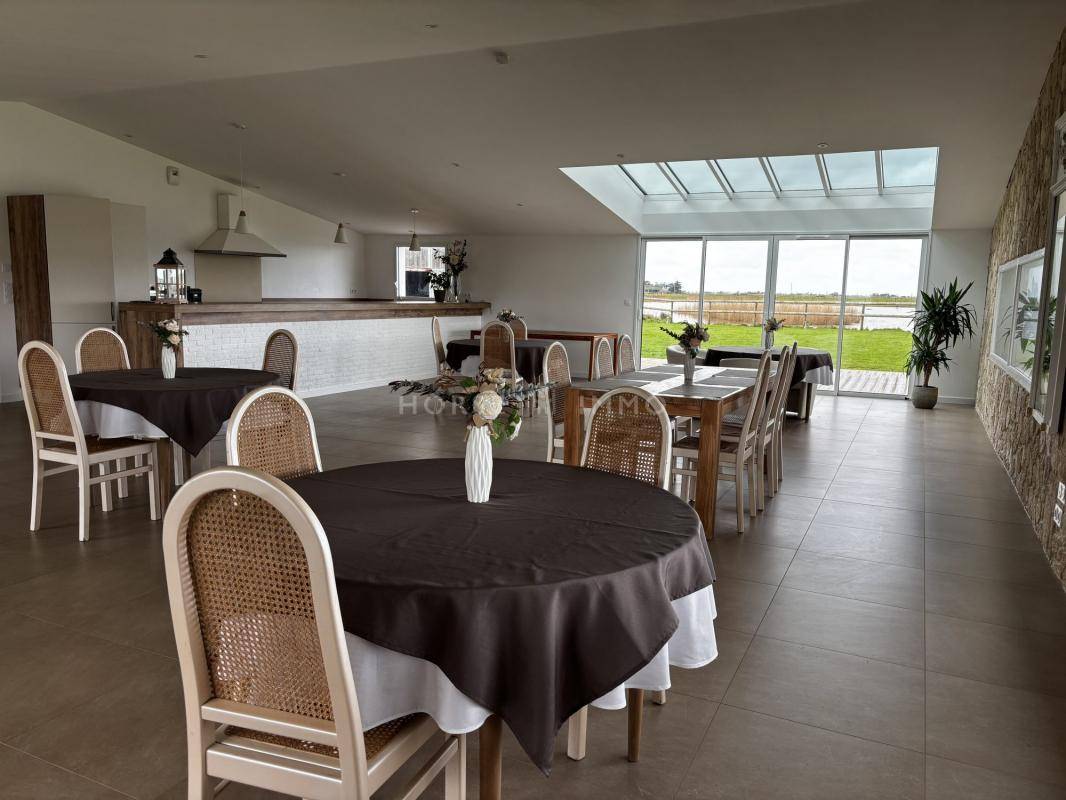 Propriet&agrave; equestre In vendita Vend&eacute;e