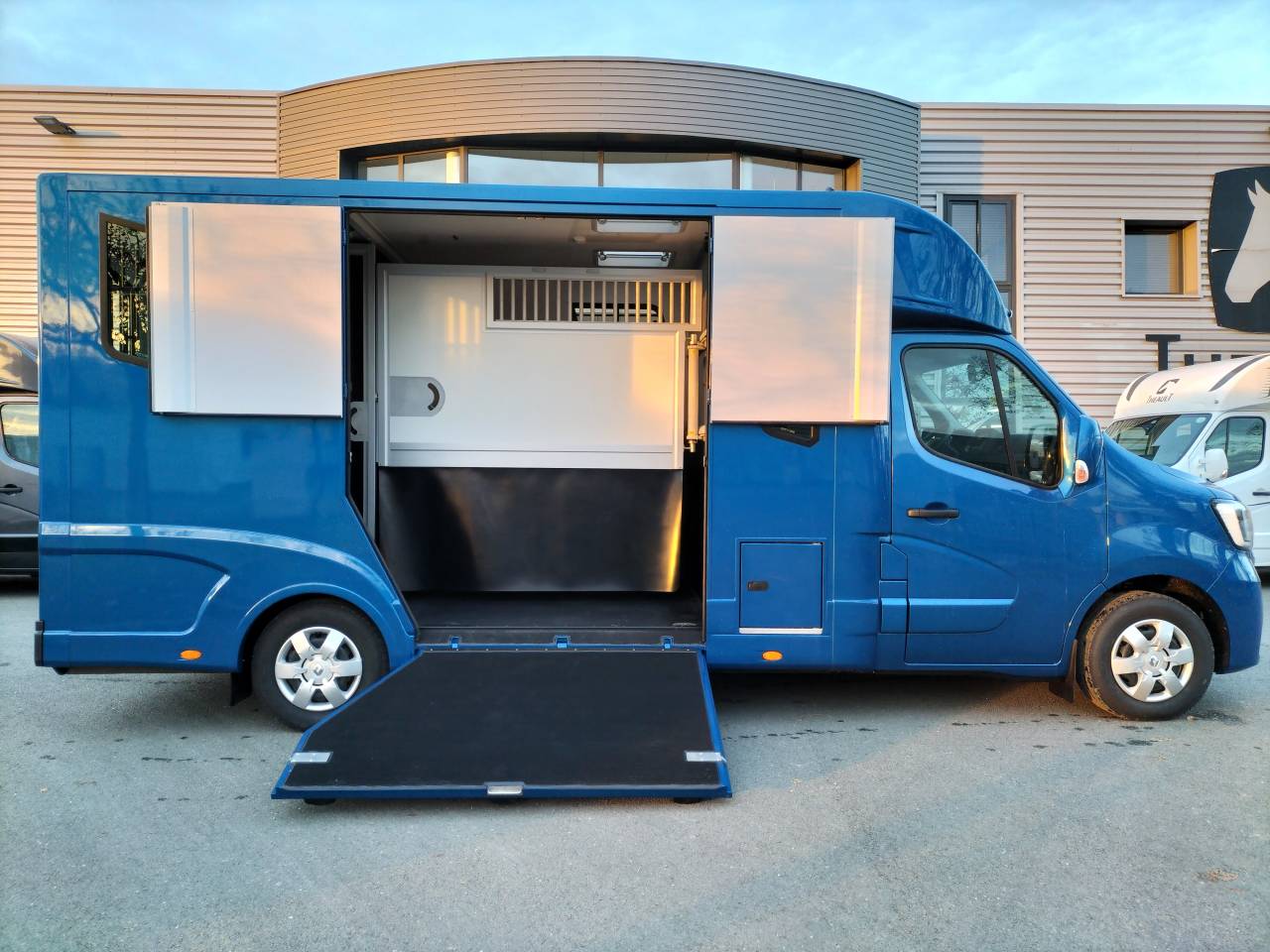 Van per Cavalli Theault Proteo  2023 Nuovo