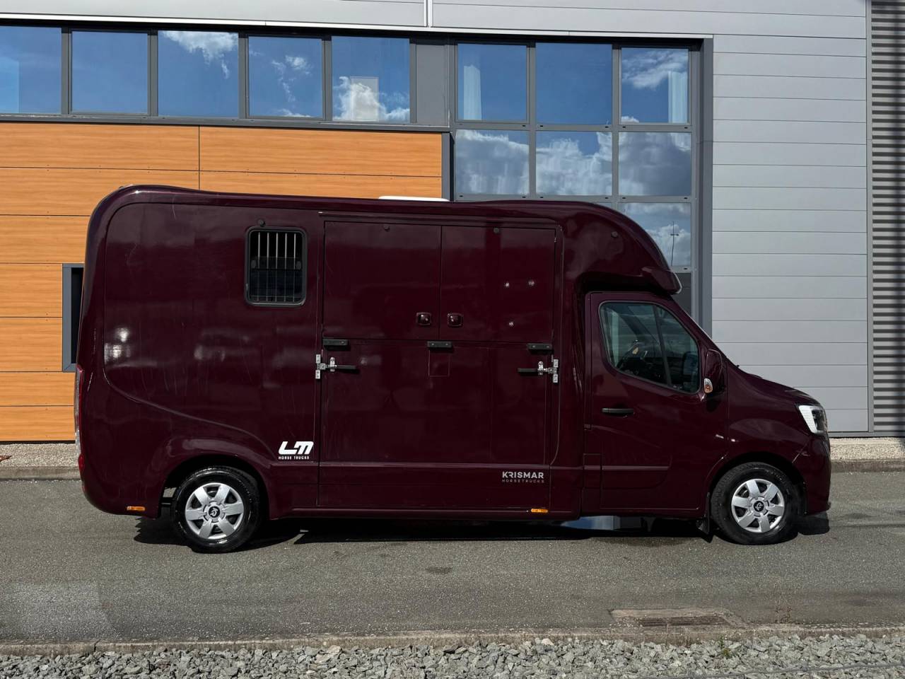 Van per Cavalli Krismar MASTER THEAULT 3 PLACES 2021 Occasione