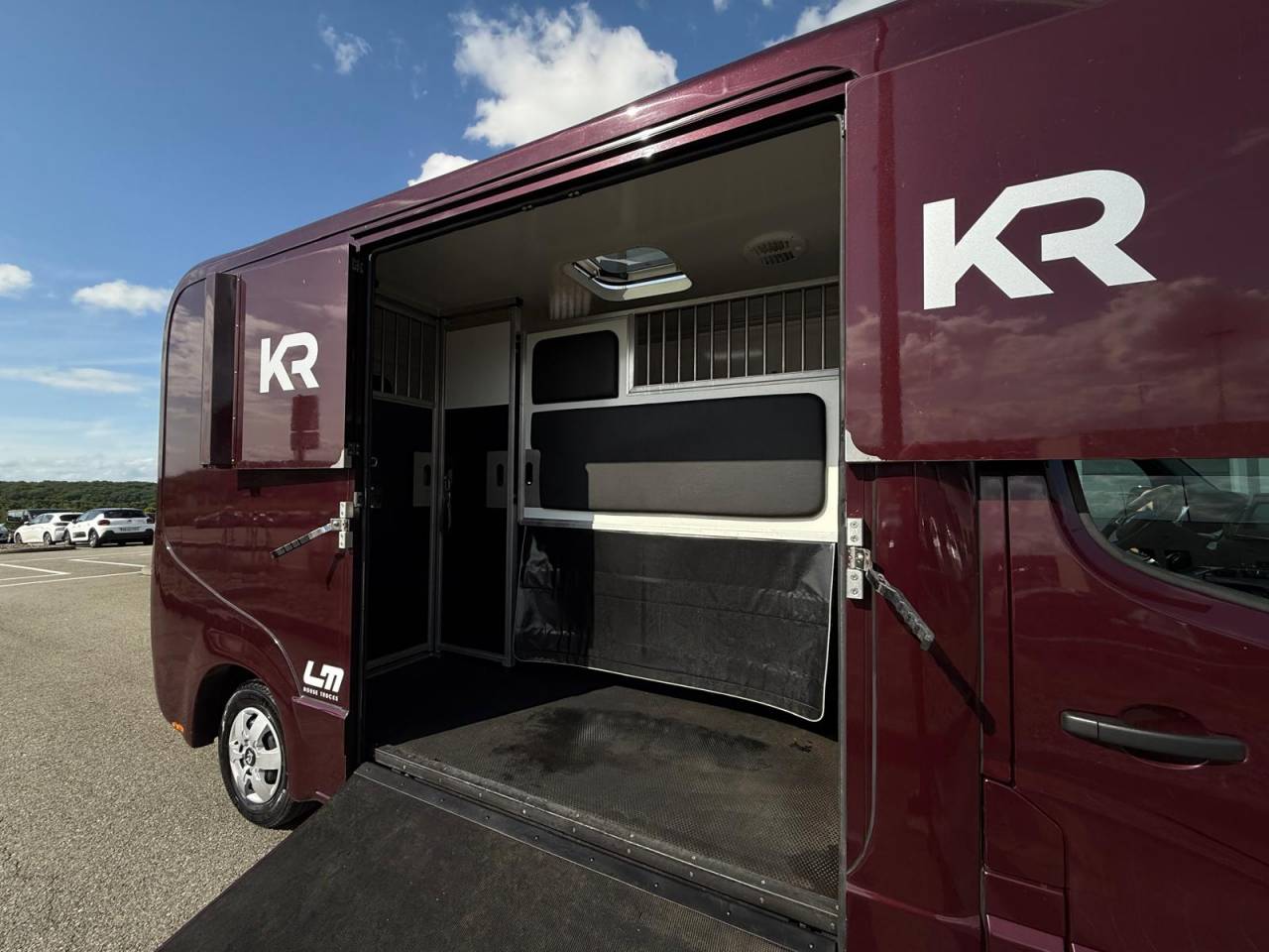 Van per Cavalli Krismar MASTER THEAULT 3 PLACES 2021 Occasione