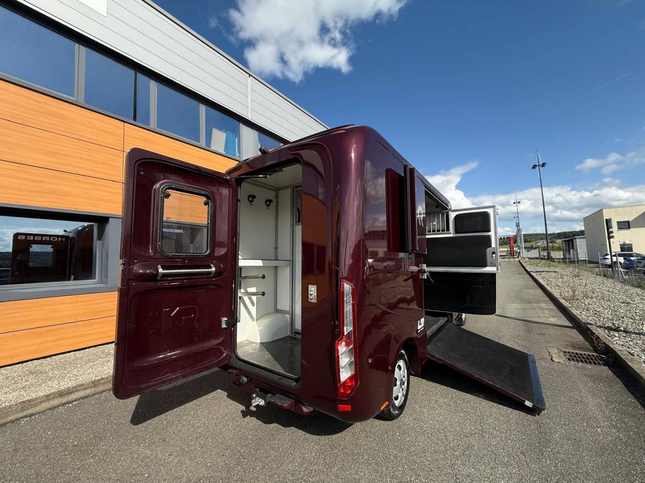 Van per Cavalli Krismar MASTER THEAULT 3 PLACES 2021 Occasione