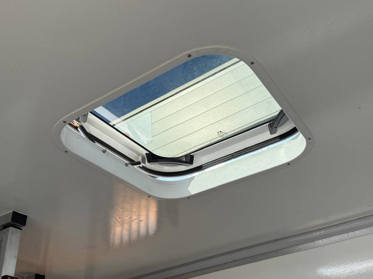 Van per Cavalli Krismar MASTER THEAULT 3 PLACES 2021 Occasione