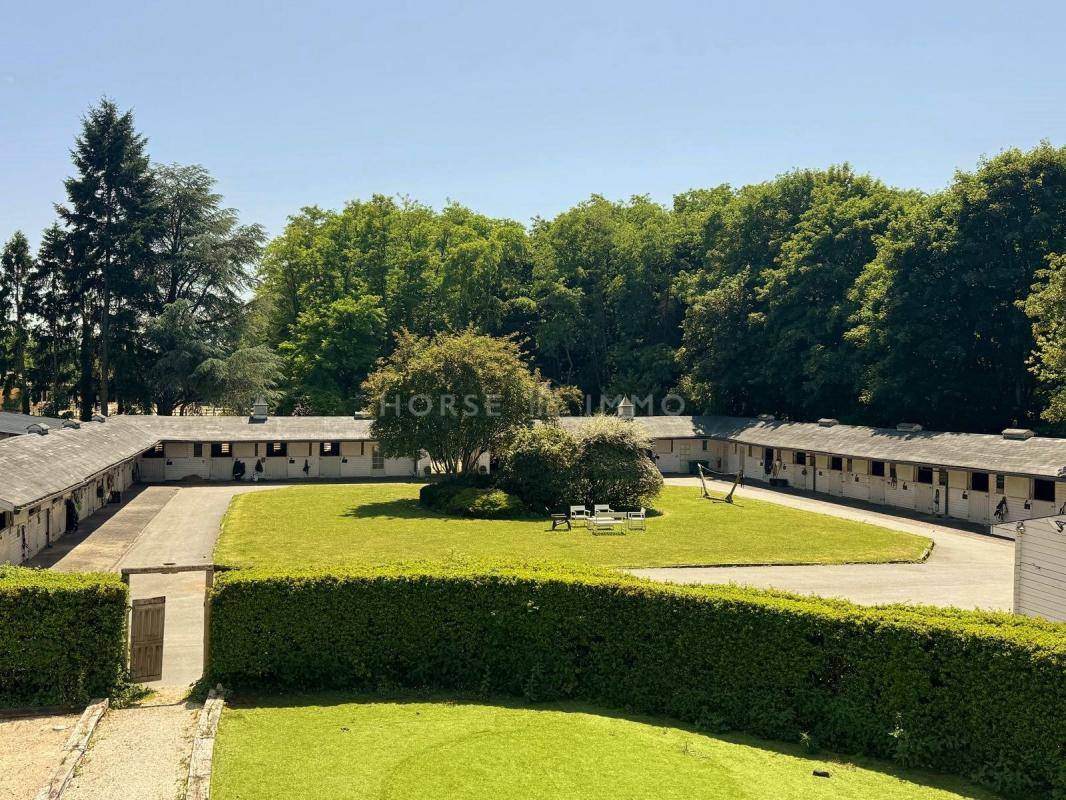 Centro di stagione cavallo In vendita Seine-et-Marne