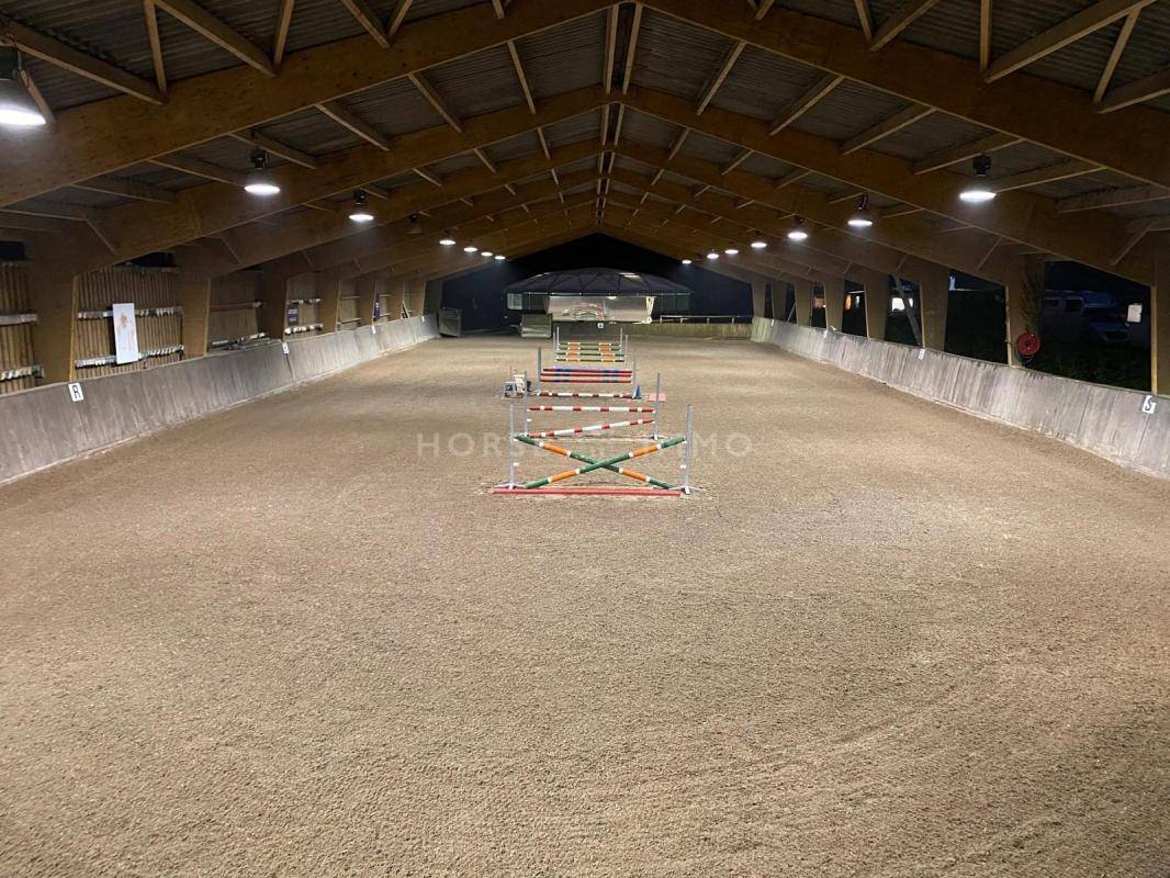Centro di stagione cavallo In vendita Seine-et-Marne