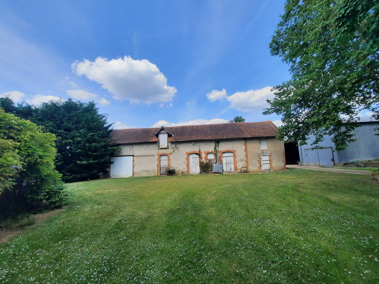 Proprietà equestre In vendita Cher