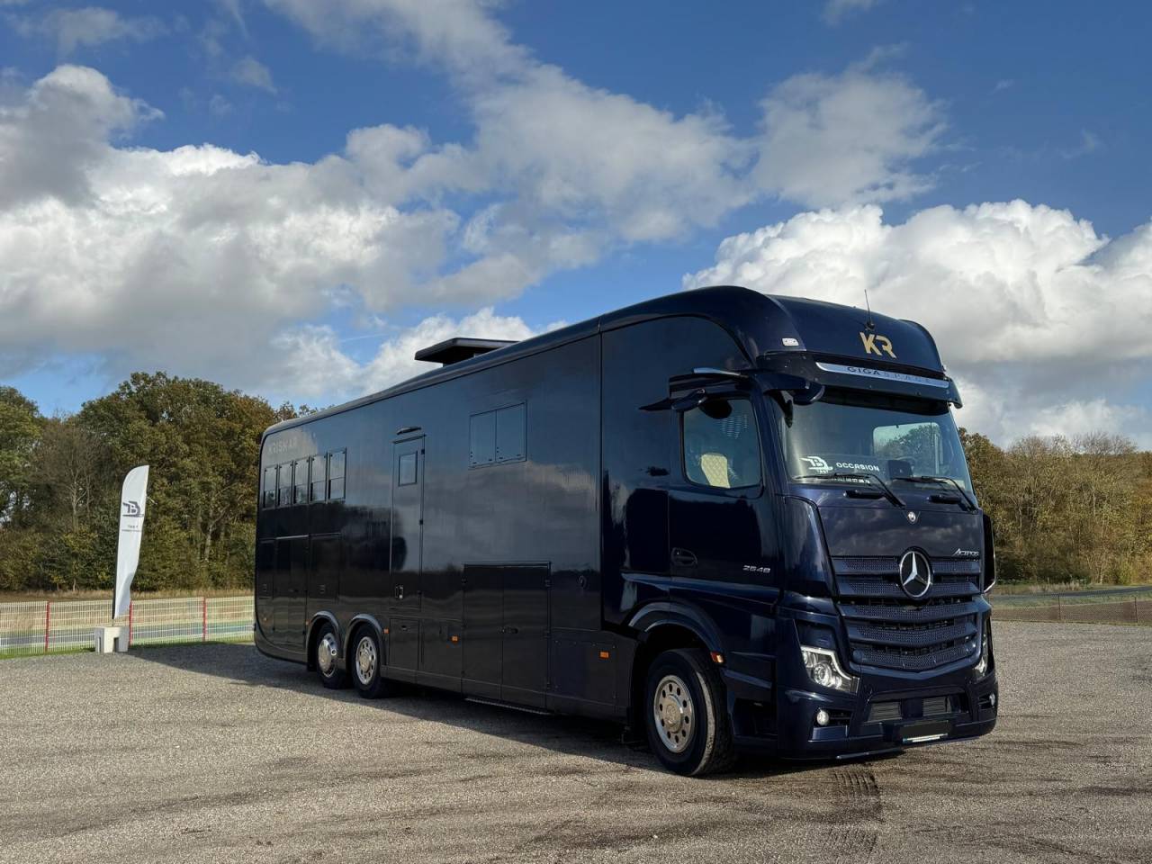 Camion per Cavalli Krismar MERCEDES 2021 Occasione