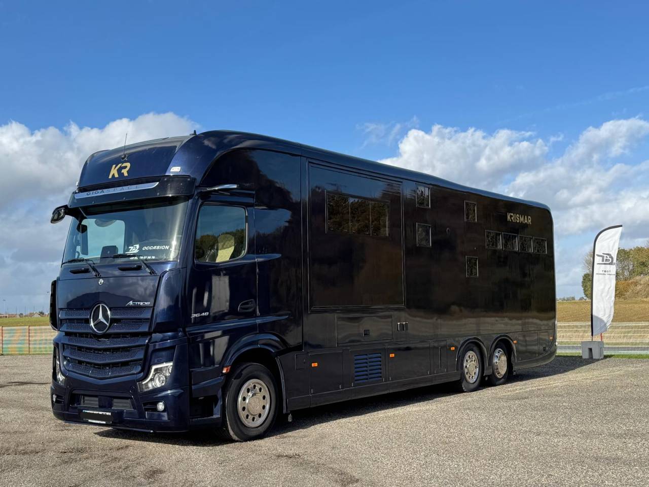 Camion per Cavalli Krismar MERCEDES 2021 Occasione
