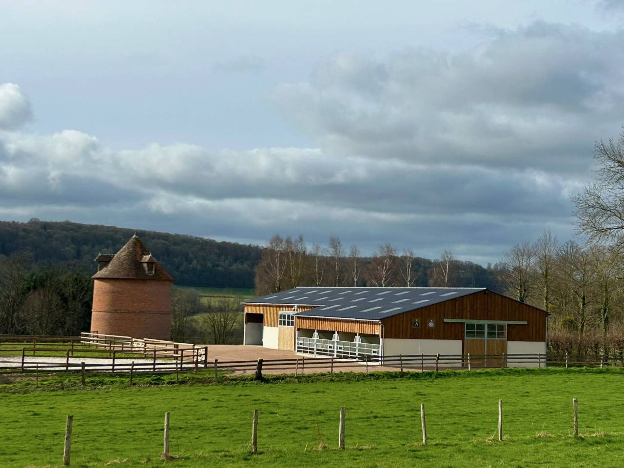 Centro di stagione cavallo In vendita Calvados