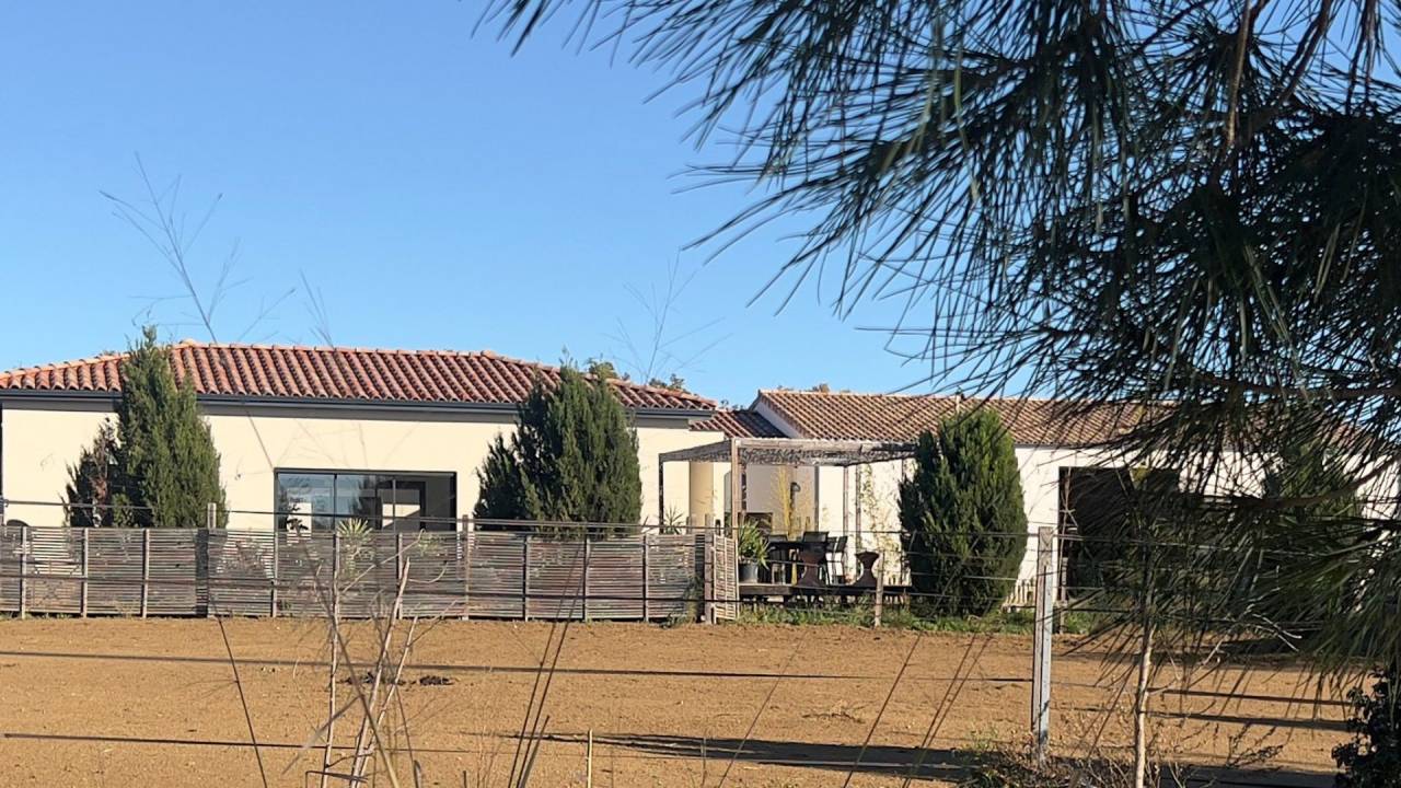 Propriet&agrave; equestre In vendita H&eacute;rault