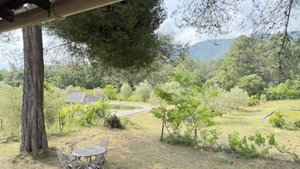 Propriet&agrave; equestre In vendita Var