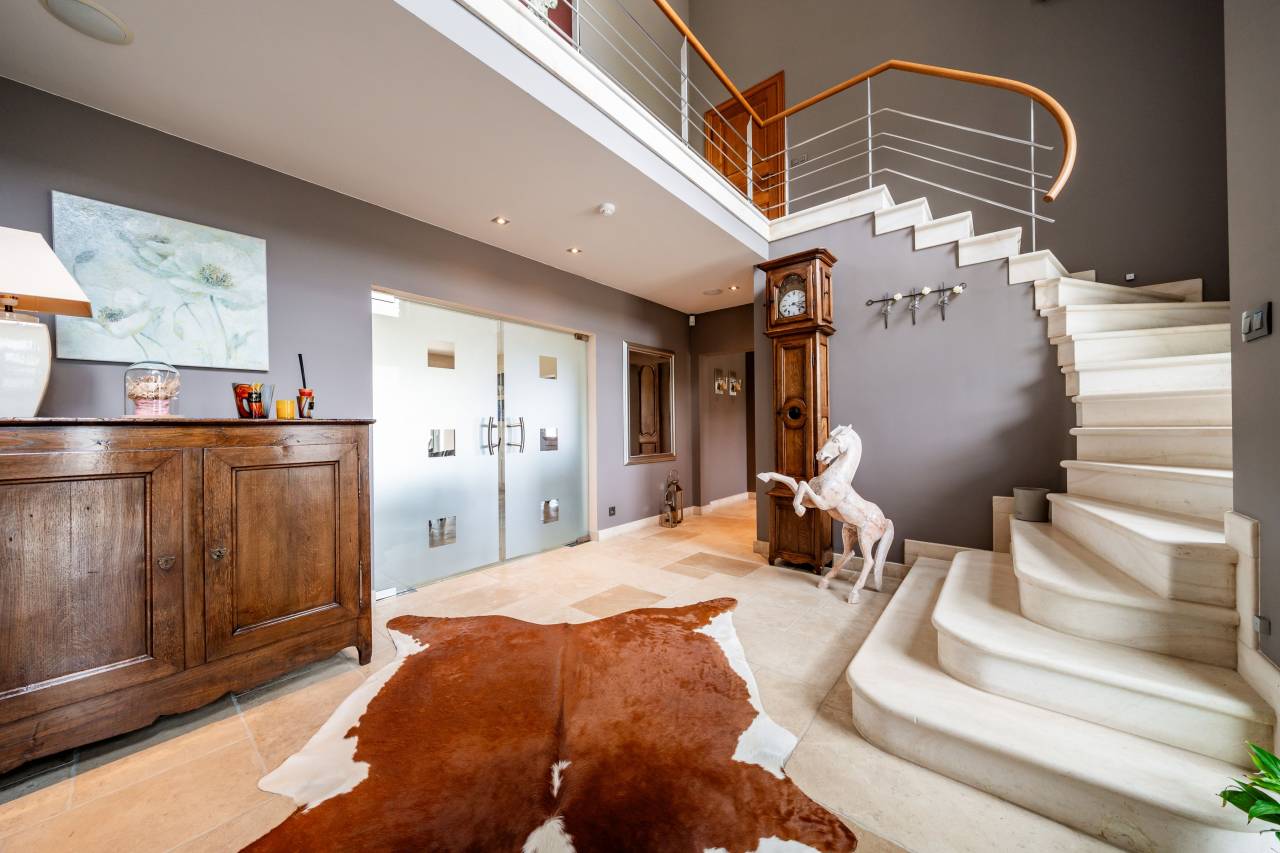 Bella dimora equestre In vendita Luxembourg belge