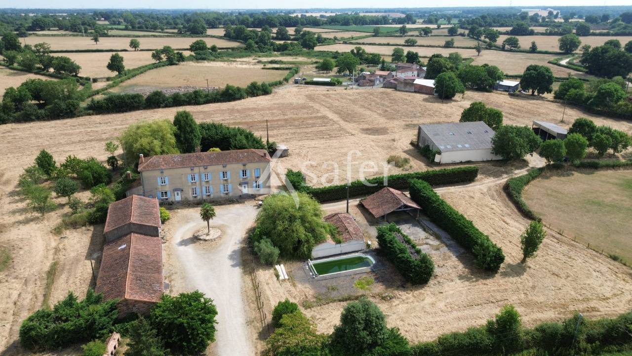 Azienda agricola In vendita Deux-S&egrave;vres
