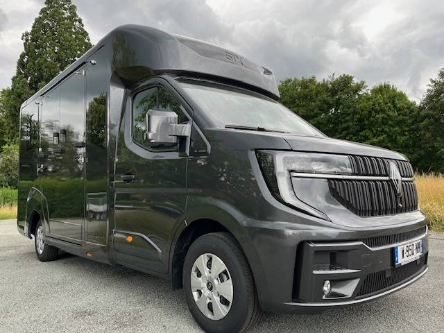 Van per Cavalli STX Master 2025 2025 Nuovo