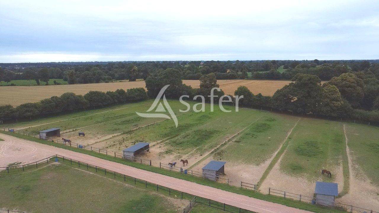 Proprietà equestre In vendita Manche