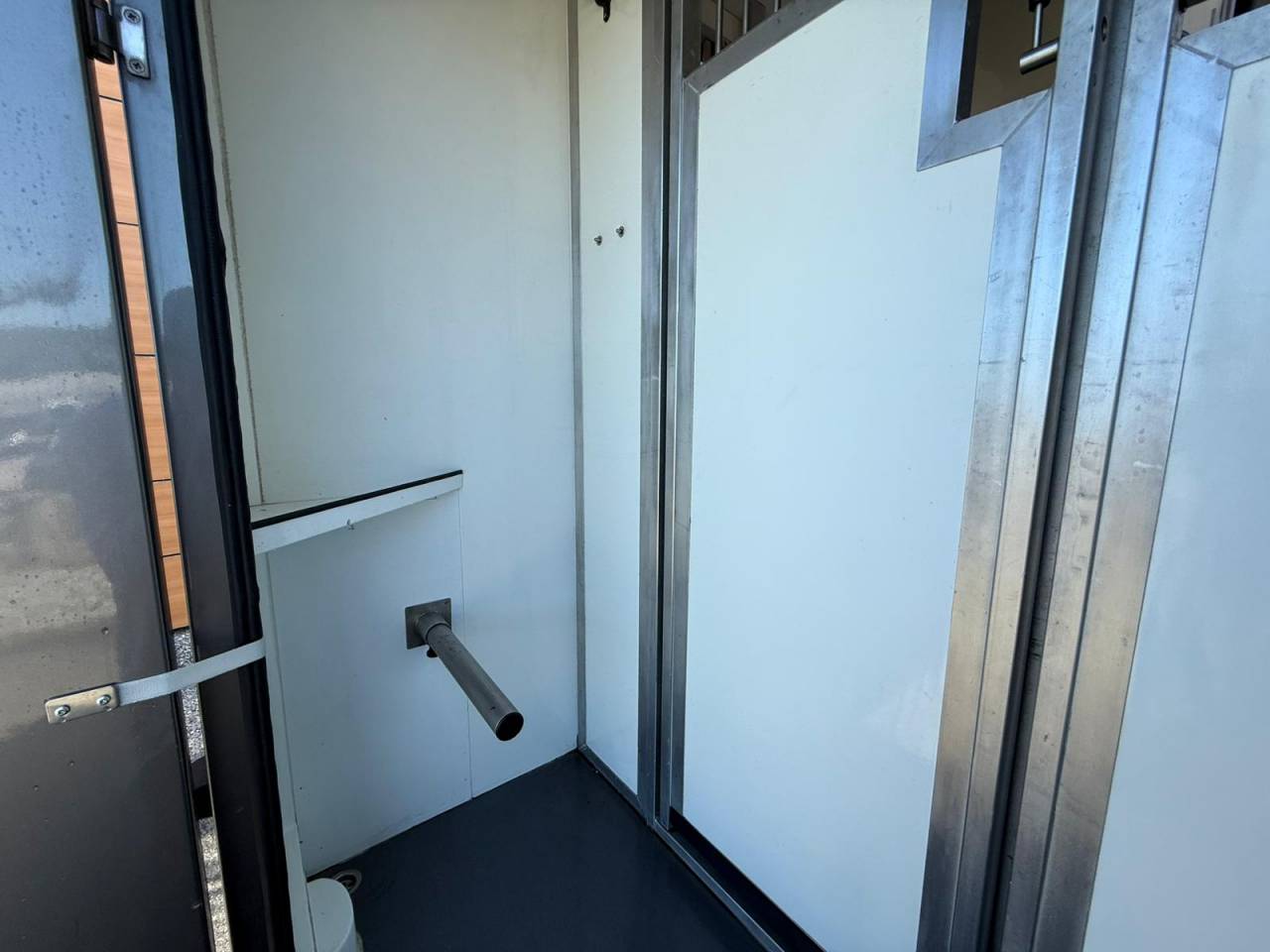 Van per Cavalli STX STALLE 5 PLACES 165CH 2015 Occasione