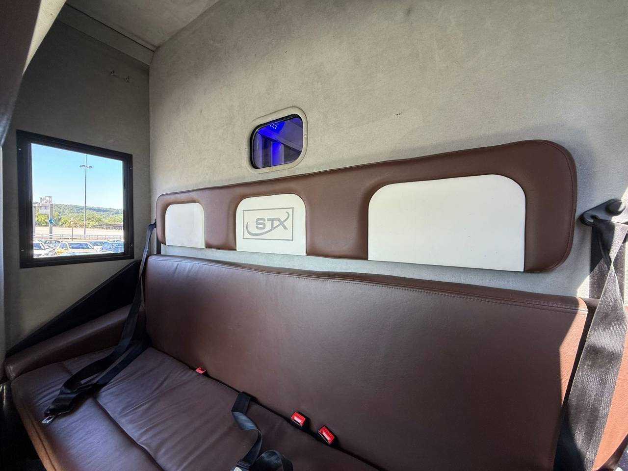 Van per Cavalli STX STALLE 5 PLACES 165CH 2015 Occasione