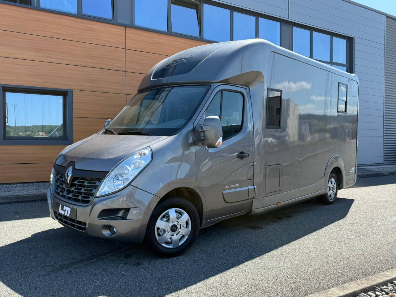 Van per Cavalli STX STALLE 5 PLACES 165CH 2015 Occasione