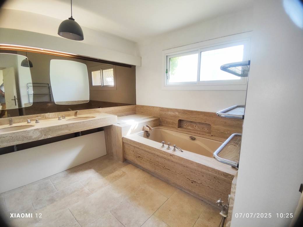 Propriet&agrave; equestre In vendita Gard