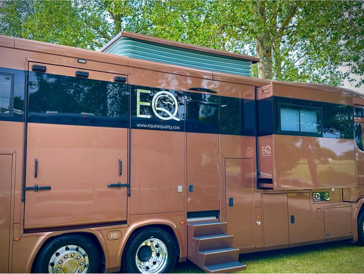 Van per Cavalli Scania EQ S530 2025 Nuovo