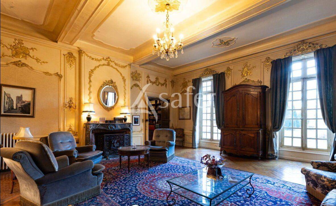 Proprietà rurale In vendita Puy-de-Dôme