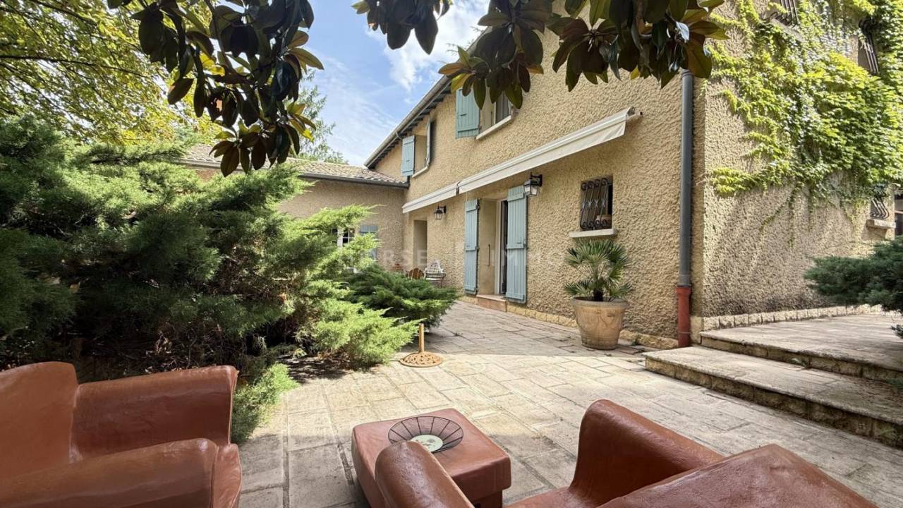 Proprietà equestre In vendita Drôme