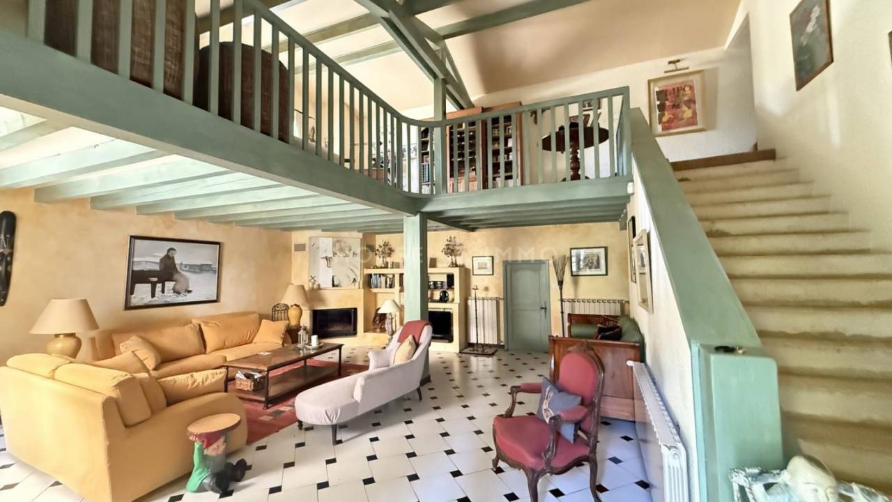 Proprietà equestre In vendita Drôme