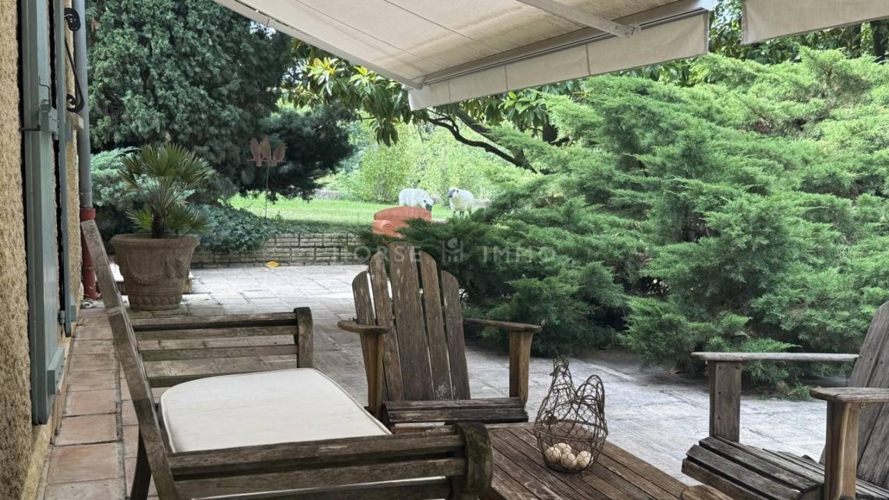 Proprietà equestre In vendita Drôme