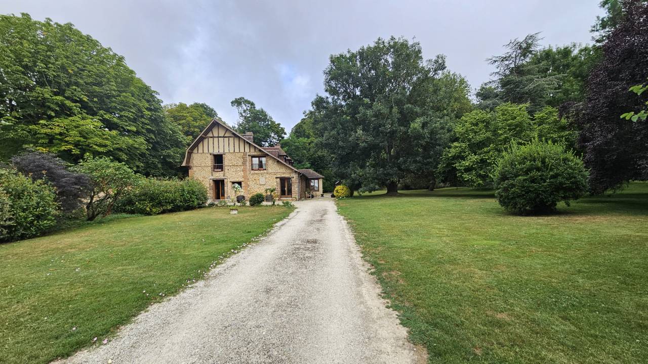 Propriet&agrave; equestre In vendita Eure