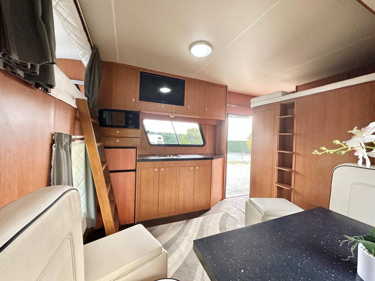 Camion per Cavalli Daf pop out  2003 Occasione