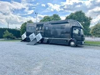 Camion per Cavalli Volvo pop out 2011 Occasione