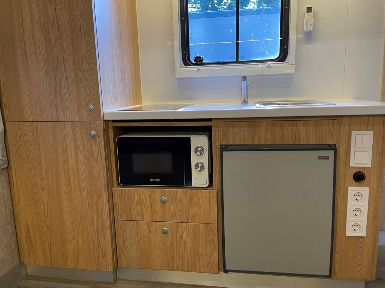 Camion per Cavalli Mercedes MERCEDES-BENZ 0 Occasione