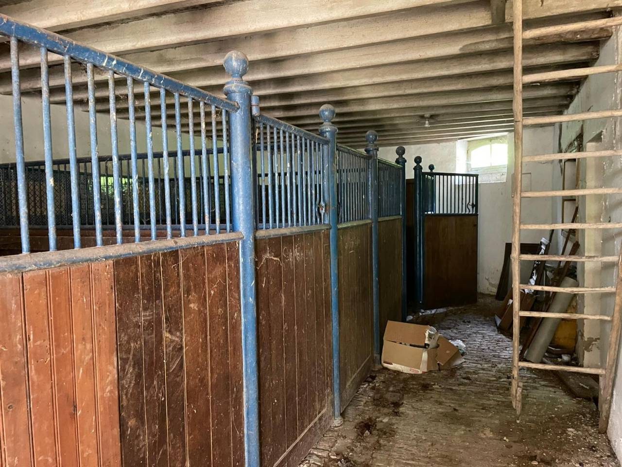 Proprietà equestre In vendita Deux-Sèvres